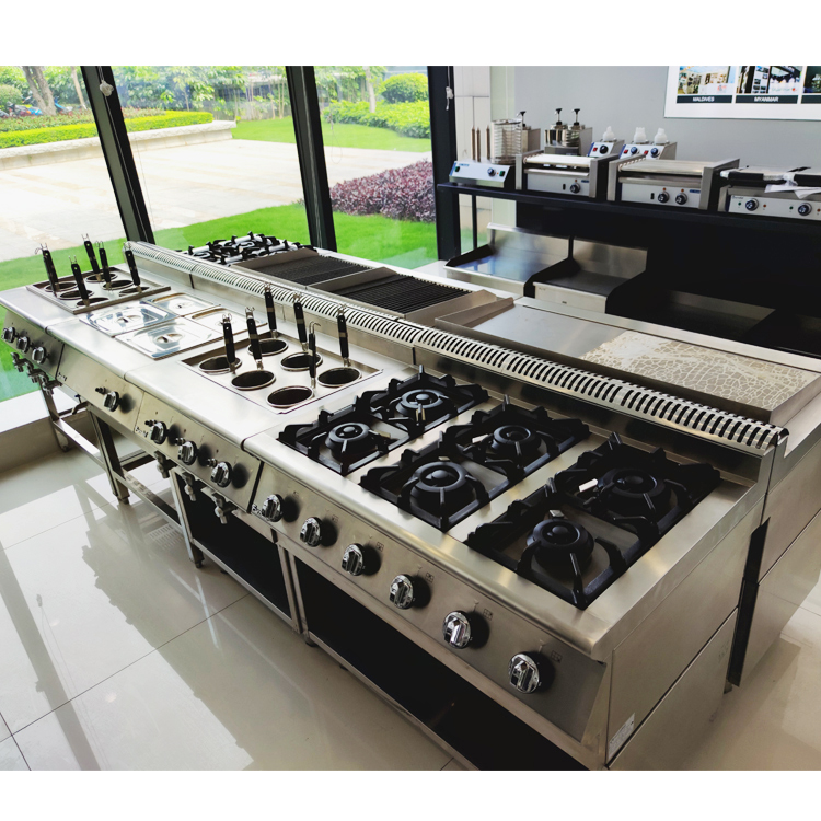 Heavy Equipment Kitchen - Ristorante personalizzabile per la produzione di