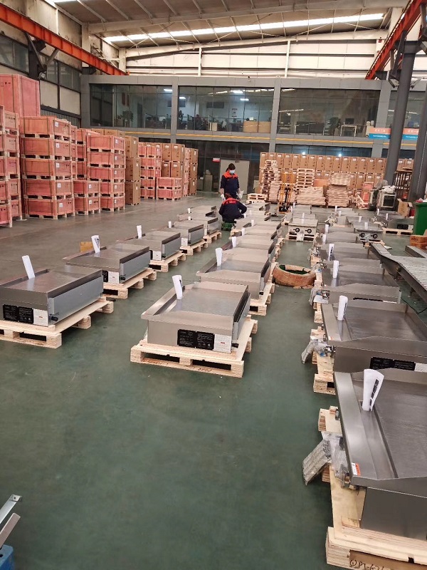 Heavy Equipment Kitchen - Piastra Professionale Commerciale a 3 Bruciatori