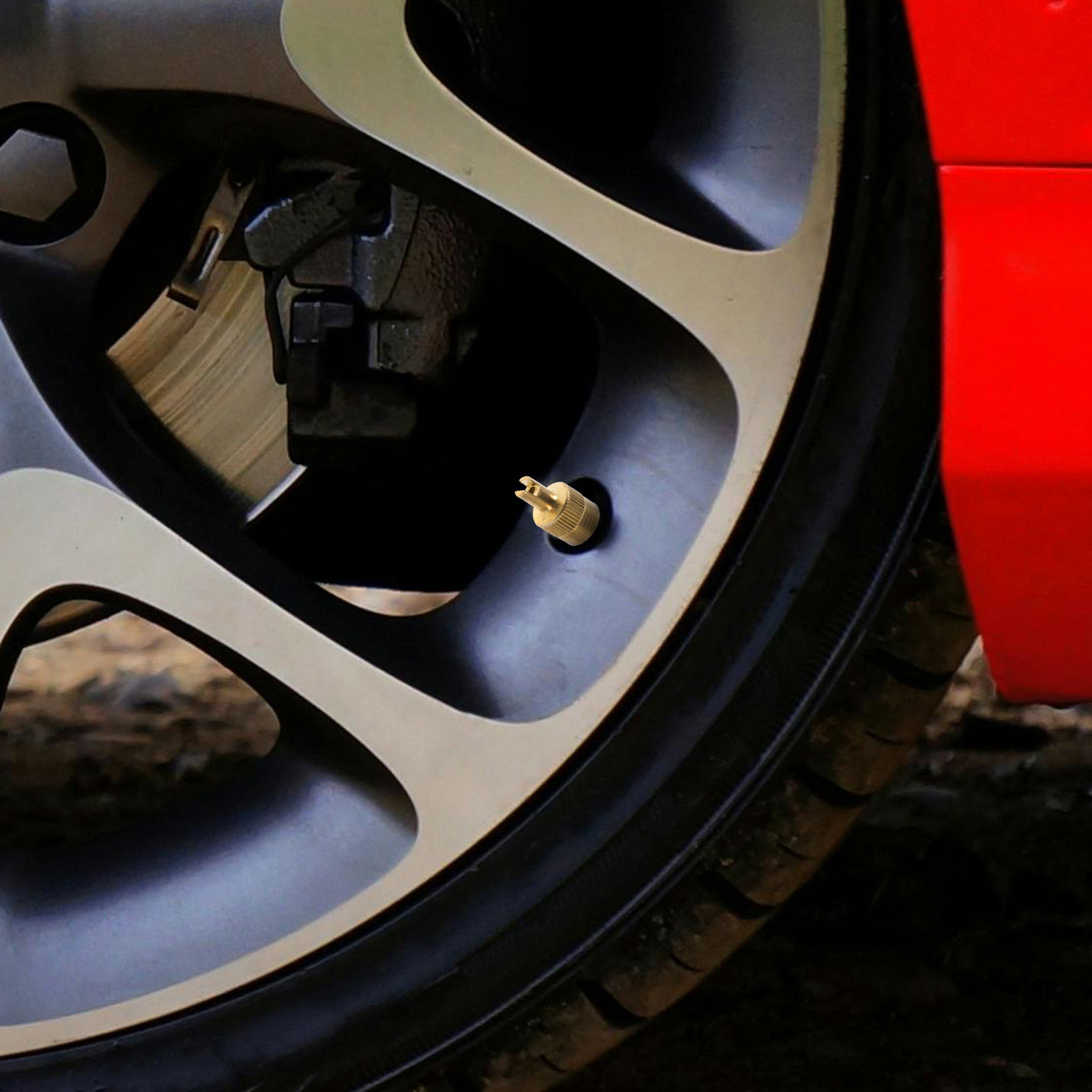4 Pezzi di Robusti Tappi in Me - Heavy Equipment Engineering recensione e prezzo